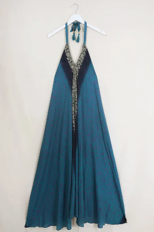 SALE Athena Maxi Dress - Vintage Sari - Deep Sea Blue Embroidered Floral - Free Size M/L