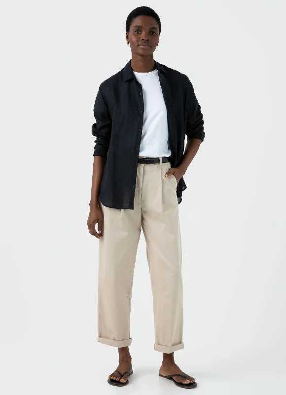 Women's Pleated Chino in Light Stone